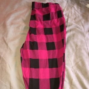 Torrid fuchsia leggings